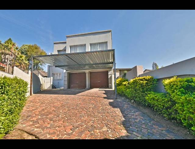 4 BEDROOM HOUSE FOR SALE IN MONDEOR